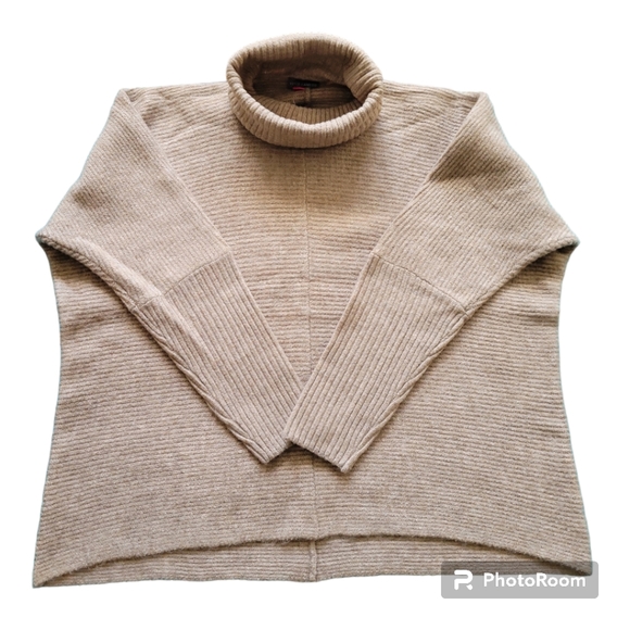 Vince Camuto Hi-Lo Cozy Oversized Turtleneck Sweater, M, Taupe, NWT - Picture 12 of 12